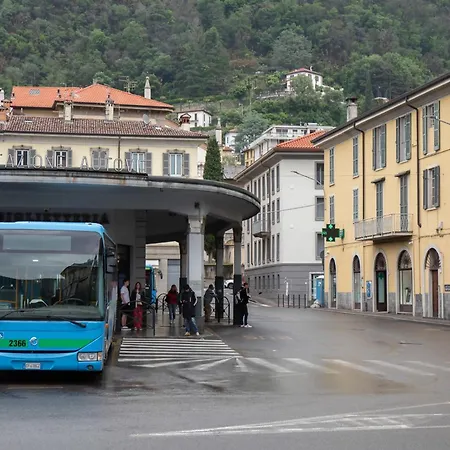 Elegant Beige 5 Minutes From The * Como